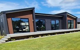 Miss Eastons Whare